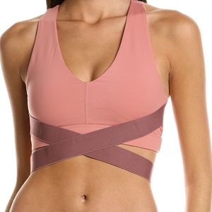 Le Ore - Crossover Sports Bra - XS - Pink